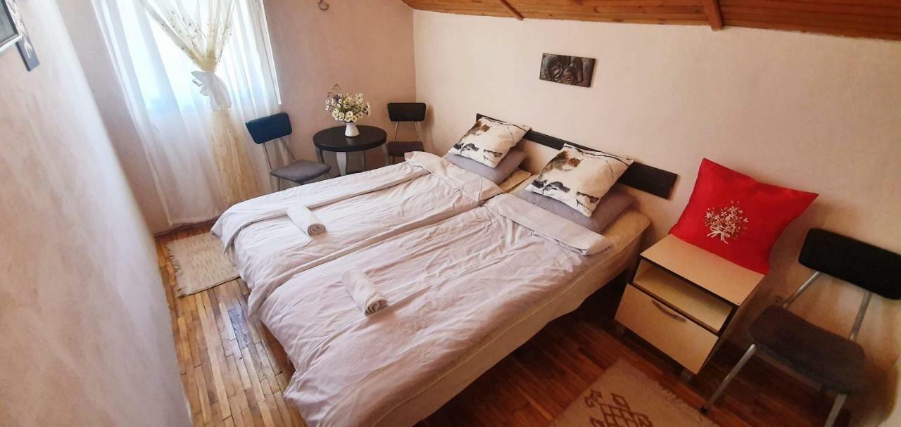 Villa Vrbena Exteriör bild