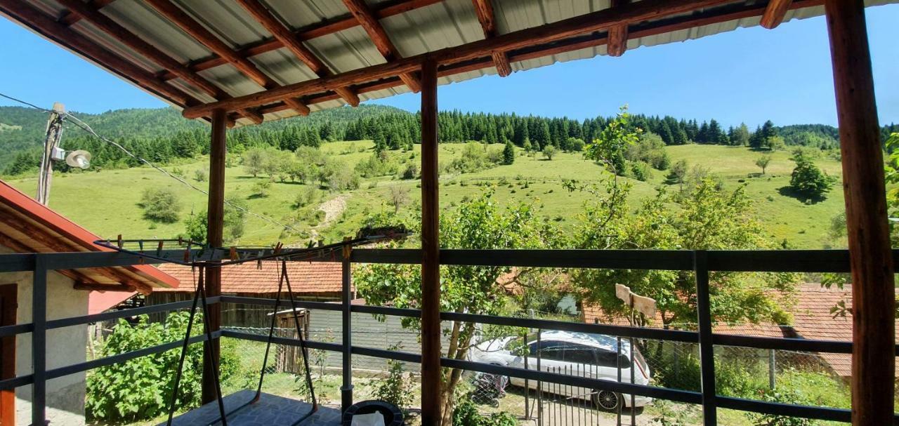 Villa Vrbena Exteriör bild