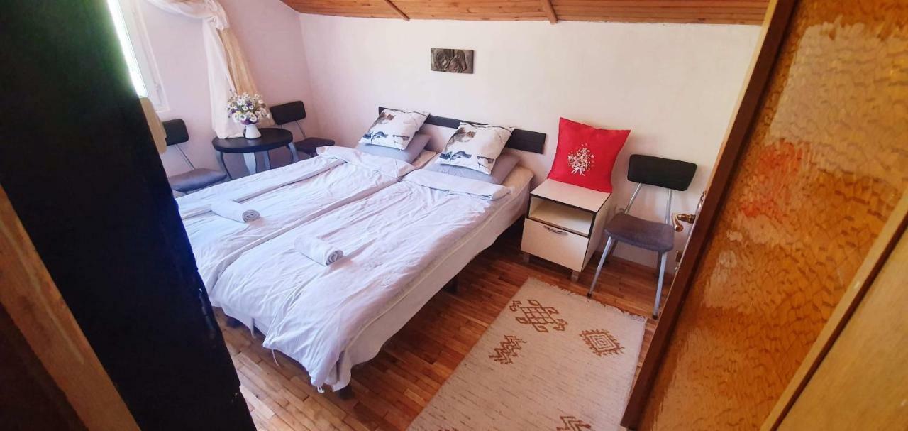 Villa Vrbena Exteriör bild