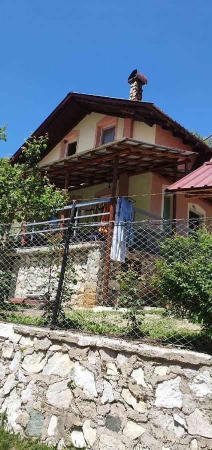 Villa Vrbena Exteriör bild