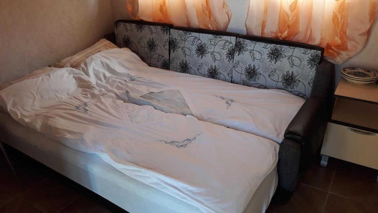 Villa Vrbena Exteriör bild
